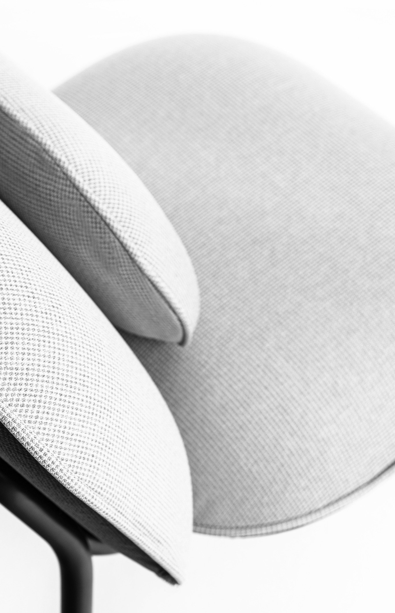 Tasca Lounge Chair by TOOU. Top detail foto, Gray Gabriel Fabric close-up